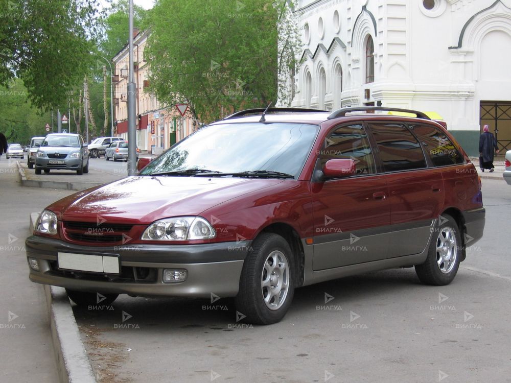 Установка защиты картера Toyota Caldina в Улан-Удэ
