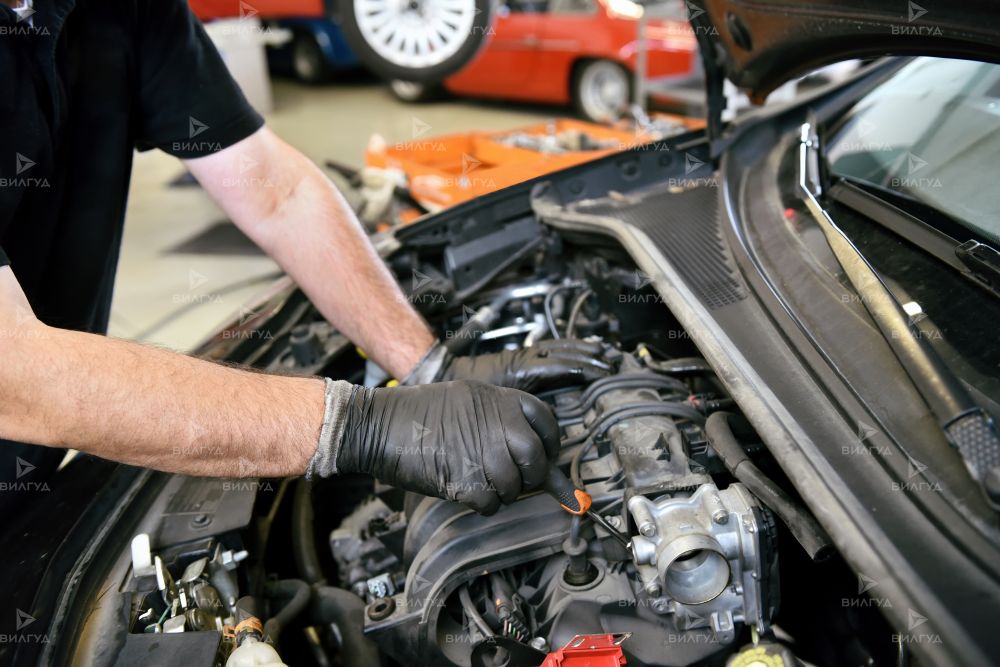 Ремонт и замена стартера Cadillac XLR в Улан-Удэ Ремонт и замена стартера Cadillac XLR в Улан-Удэ
