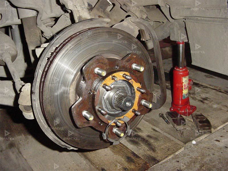 Замена подшипника задней ступицы Alfa Romeo 146 в Улан-Удэ