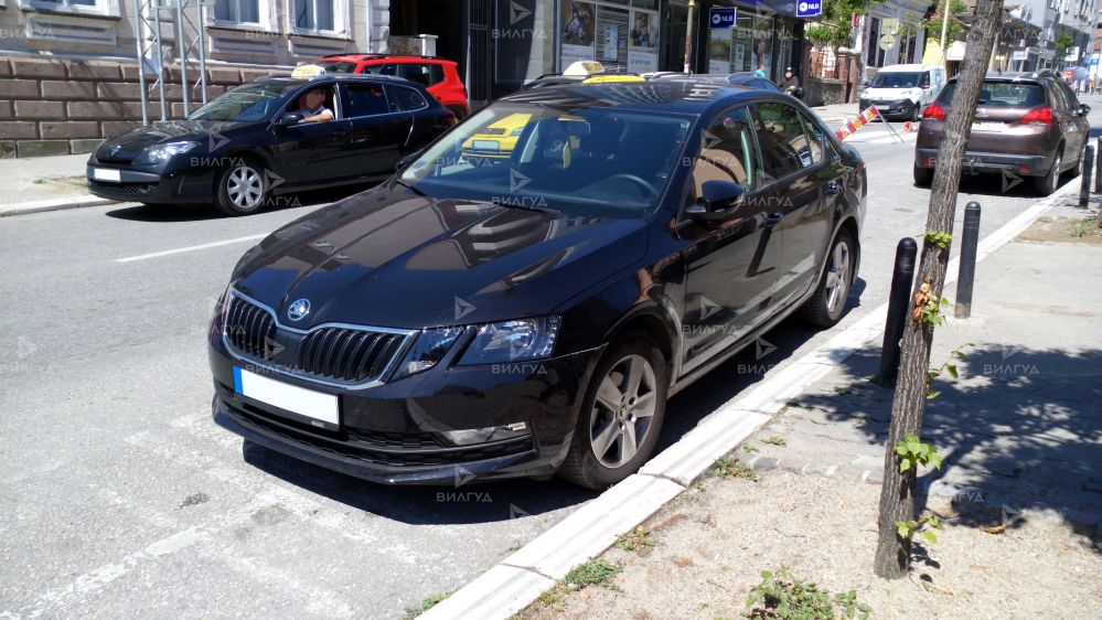 Замена радиатора охлаждения Škoda Octavia в Улан-Удэ